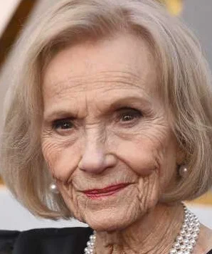 Мари Сэйнт Ева фото