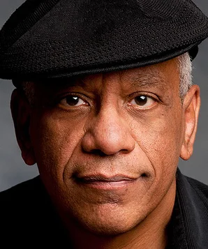 Филип Акин фото