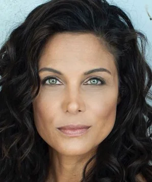 Франциска Дэннис фото