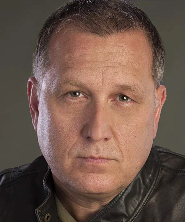 Гари Б. Гросс фото