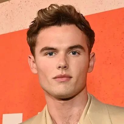 Вэрэйнг Гарретт фото