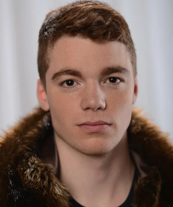 Гэбриел Бассо фото