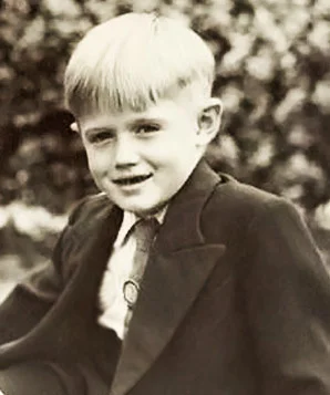 Гэвин Мьюир фото