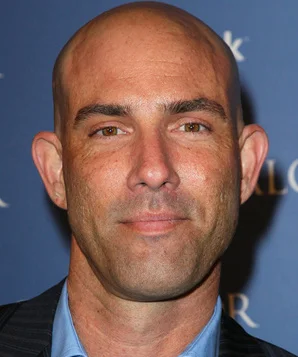 Менендес Гонсало фото