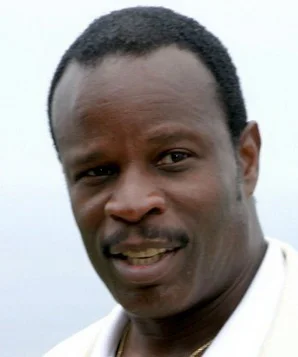 Л. Буш Гранд фото