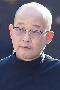 Чжи Вэй Гу фото