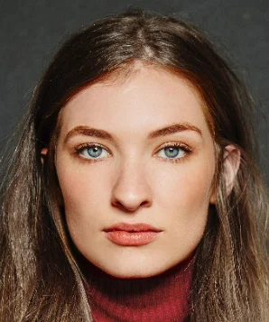 Инес Инглиш фото