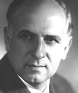 Иван Петров фото