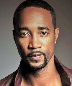 Майлс Йоханс фото