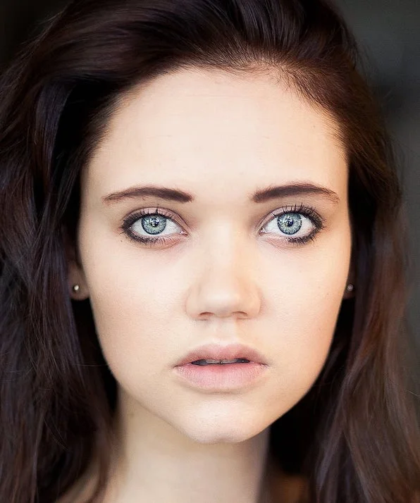 Кайли Гилберт фото