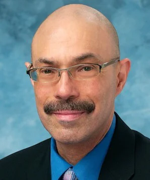 Кеньятта Камау фото