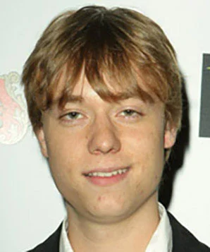 Камерон Бауэн фото