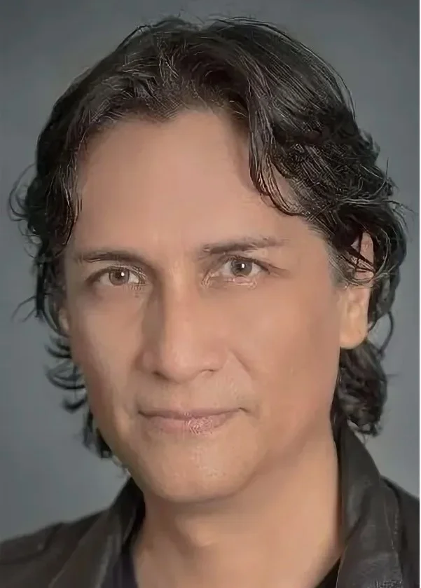 Диэс Карлос фото