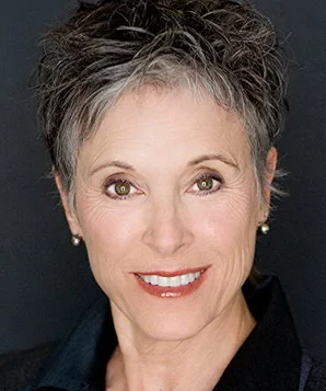 Кэт Сойер-Янг фото