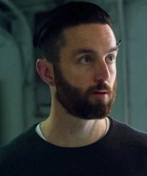 Кейр Берроуз фото