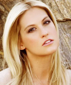 Ким Стротер фото