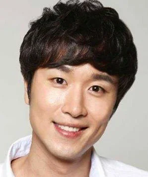 Ким Тхэ-хан фото