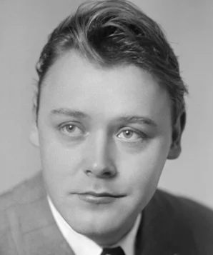 Кирилл Столяров фото