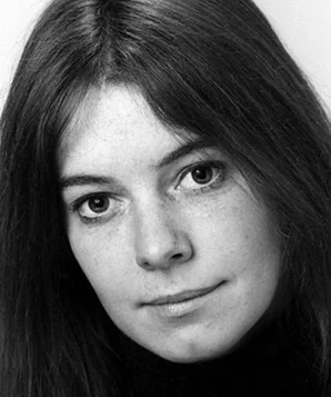 Китти Уинн фото