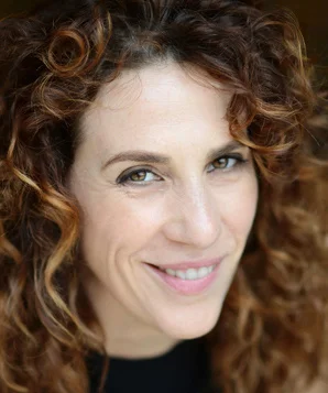 Коли Клаудия фото