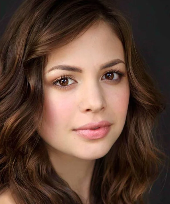 Конор Лесли фото