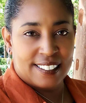 Констанс Джонс фото