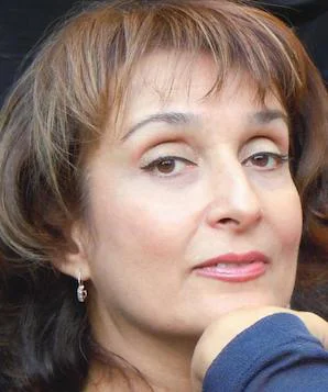 Лала Мнацаканян фото