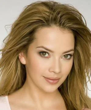 Лаура Оссвальд фото