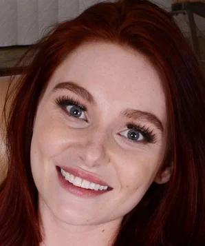 Леннон Лэйси фото