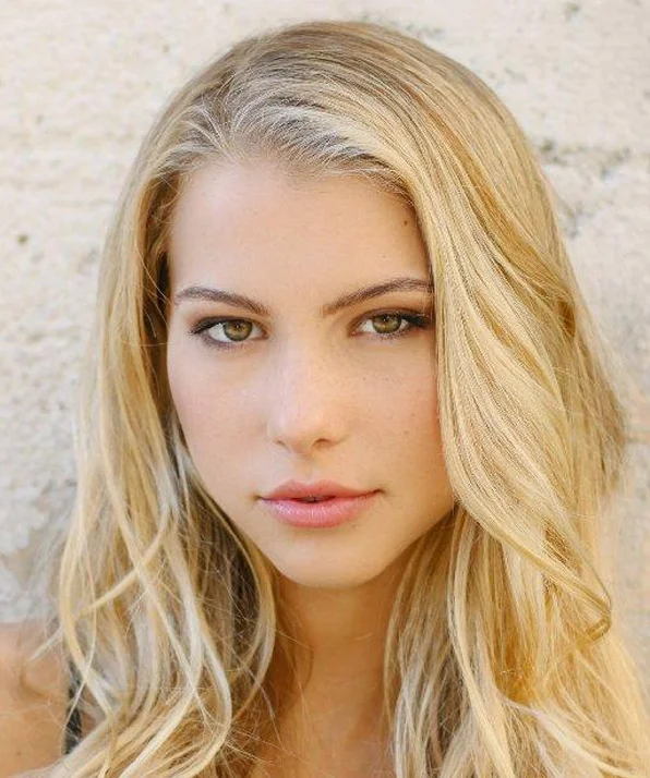 Лекси Аткинс фото