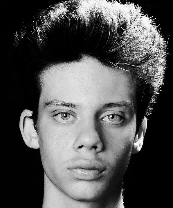 Леон Де Ла Валле фото