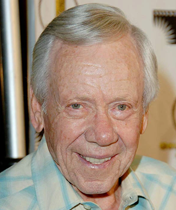 Лесли Х. Мартинсон фото