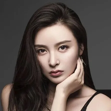 Мэнмэн Ли фото