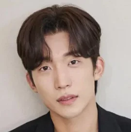 Сан-и Ли фото