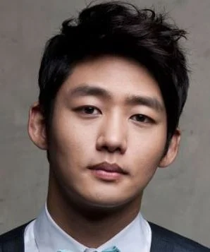 Тхэ-сон Ли фото