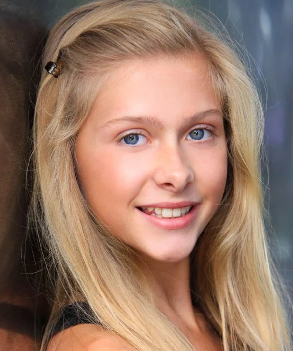 Лили Лэйт фото