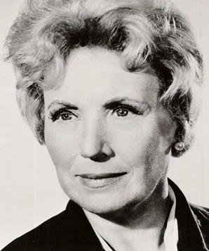 Скала Лилия фото