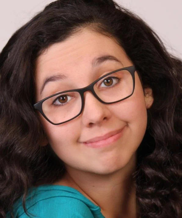 Лори Мэй Эрнандес фото