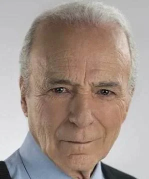 Луис Баярдо фото