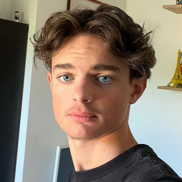 Пелиссье Лукас фото