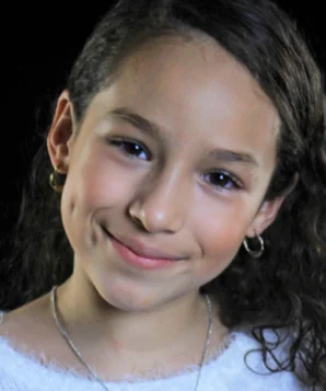 Луна Анайя фото