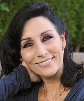 Лусеро фото