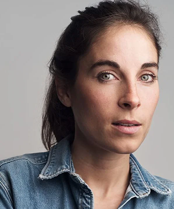 Люси Итон фото