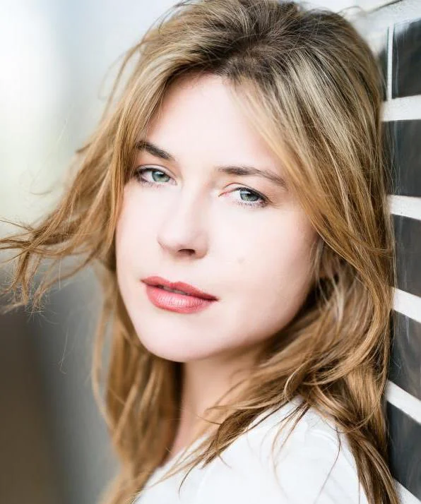 Люсия Эдвардс фото