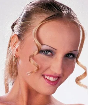 Майли Лола фото