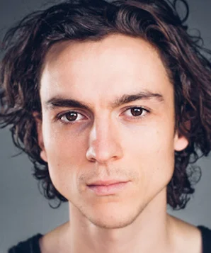 Майло Коуторн фото