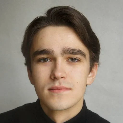 Павлов Максим фото