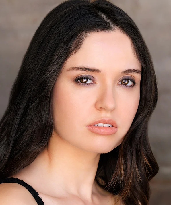 Мара Эрнандес фото