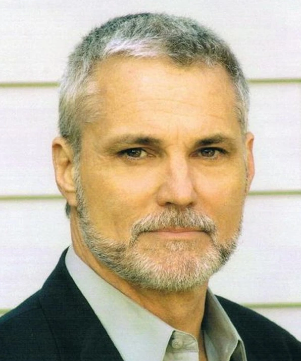 Маршалл Р. Тиг фото