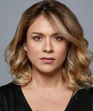 Марсиа Коутиньо фото